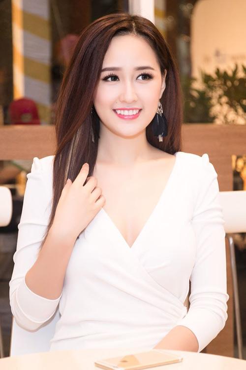 30 tuổi, Hoa hậu Mai Phương Thuý giàu có cỡ nào trong showbiz Việt?