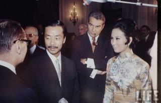 Nhan sắc khuynh thành của Hoa khôi Sài Gòn một thời Nhan sắc khuynh thành của Hoa khôi Sài Gòn một thời