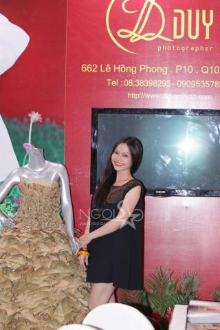 Kim Hiền 'hẹn hò' giải đồng siêu mẫu 2012 Công Tuấn đi chọn áo cưới Kim Hiền 'hẹn hò' giải đồng siêu mẫu 2012 Công Tuấn đi chọn áo cưới