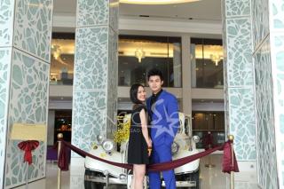 Kim Hiền 'hẹn hò' giải đồng siêu mẫu 2012 Công Tuấn đi chọn áo cưới Kim Hiền 'hẹn hò' giải đồng siêu mẫu 2012 Công Tuấn đi chọn áo cưới