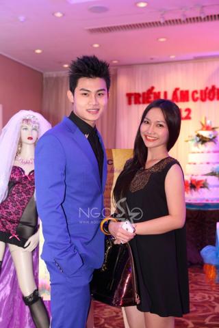 Kim Hiền 'hẹn hò' giải đồng siêu mẫu 2012 Công Tuấn đi chọn áo cưới Kim Hiền 'hẹn hò' giải đồng siêu mẫu 2012 Công Tuấn đi chọn áo cưới