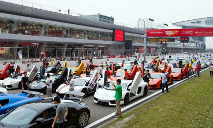Choáng ngợp dàn siêu xe của hội 'dân chơi' ở Trung Quốc