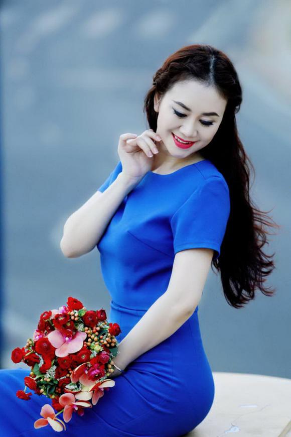 Hoa hậu Mỹ Vân khoe vẻ đẹp sành điệu 11