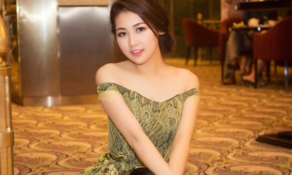 Á hậu Tú Anh lộng lẫy với váy ren 3D