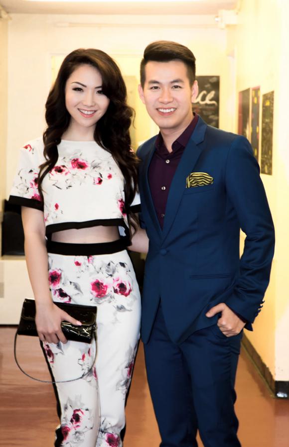 Hoa hậu Jennifer Chung ra sân bay đón Hà Hồ 5