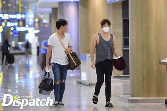Kim Tae Hee và Rain bị bắt gặp cùng nhau trở về Hàn Quốc 5
