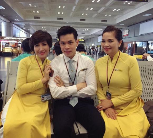 đồng phục Vietnam Airlines chính thức 3715 4