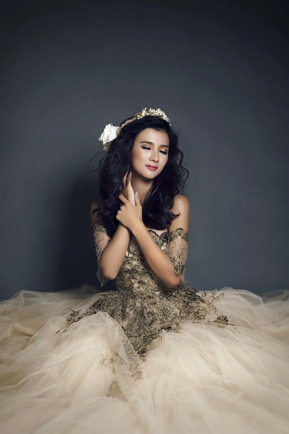kim-tuyen-lanh-lung-2resize-ngoisao.vn.jpg