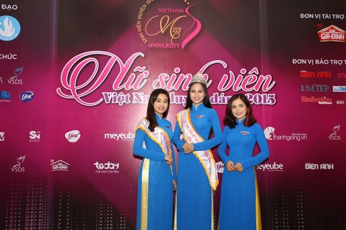 nu-sinh-vien-viet-nam-duyen-dang-2015-11-ngoisao 28