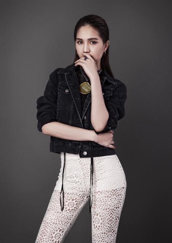 ngoc-trinh-210815-5-ngoisao.vn.jpg