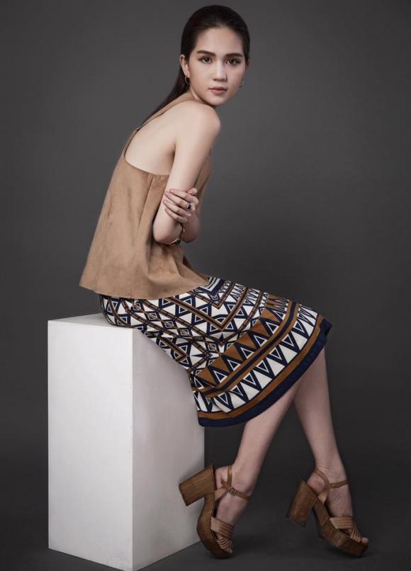 ngoc-trinh-210815-6-ngoisao.vn.jpg
