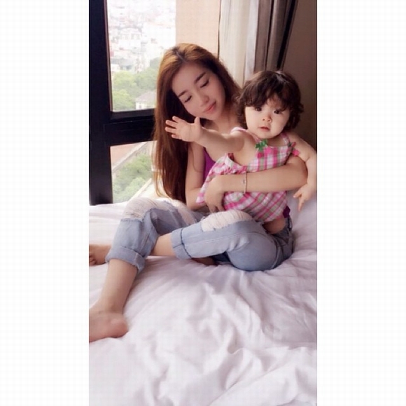 Elly Trần và con gái Cadie 4