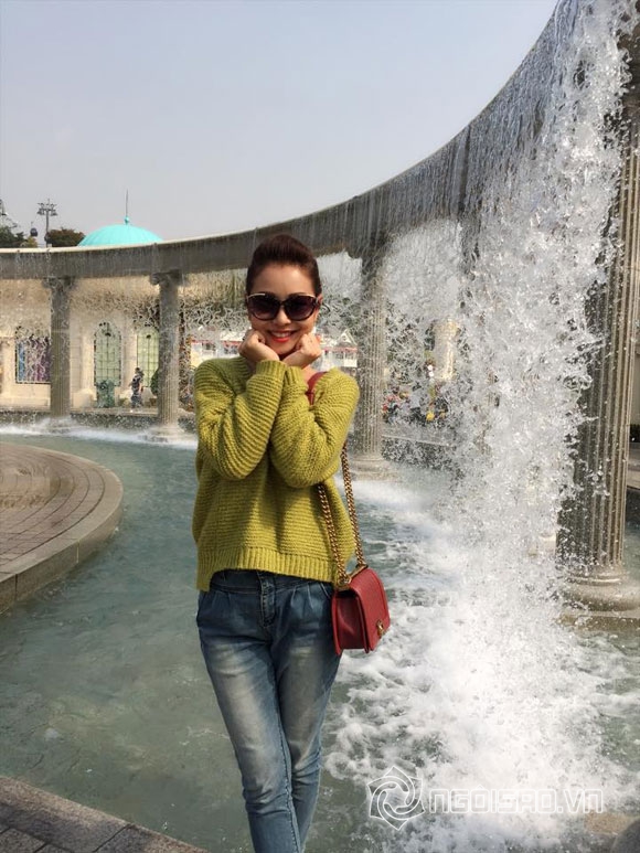 Jennifer Phạm trẻ trung tại Hàn 2
