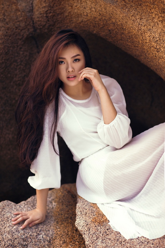 Khánh Tiên Idol ra mắt MV 8 Khánh Tiên Idol ra mắt MV 8