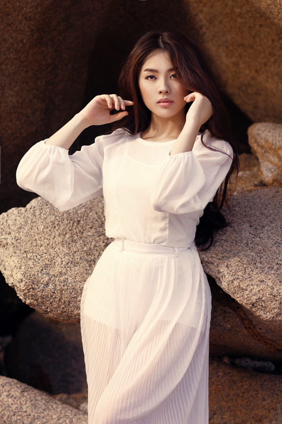 Khánh Tiên Idol ra mắt MV 6 Khánh Tiên Idol ra mắt MV 6