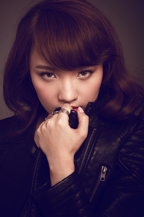nhat-thuy-1111-17-ngoisao 0 nhat-thuy-1111-17-ngoisao 0