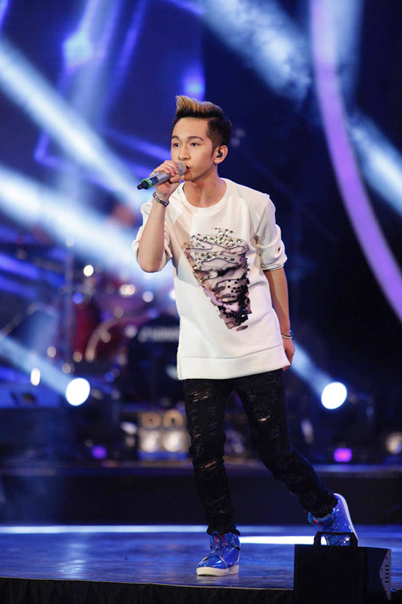 Thí sinh bị Noo Phước Thịnh chê rời cuộc chơi 0 Thí sinh bị Noo Phước Thịnh chê rời cuộc chơi 0