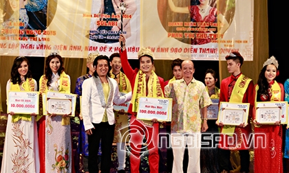 Đoàn Việt Hùng xuất sắc đạt giải 'Ngai vàng Điện ảnh' tại cuộc thi Gương mặt sân khấu điện ảnh triển vọng 2015