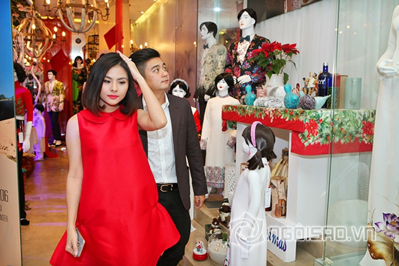 Vợ chồng Vân Trang lái xế hộp tiền tỷ đi thử trang phục cưới 3