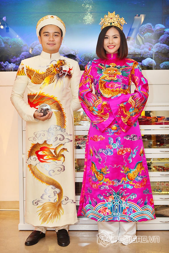 Vợ chồng Vân Trang lái xế hộp tiền tỷ đi thử trang phục cưới 6