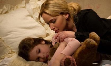 Jennifer Lawrence hóa thân với vai diễn người phụ nữ đầy nghị lực và kiên cường