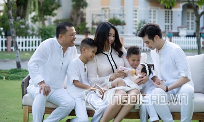 Khoảnh khắc đẹp như tranh vẽ của gia đình Hoa hậu Hà Kiều Anh