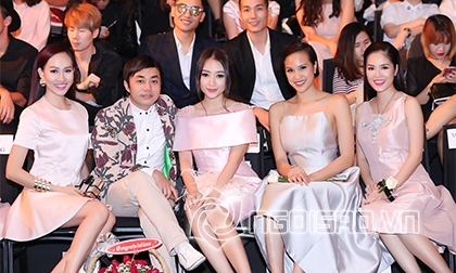 Đạo diễn thời trang Đỗ Kim Khánh hội ngộ nhiều người đẹp tại tuần lễ thời trang