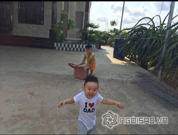 Vy Oanh đưa chồng con về Bình Thuận thăm mẹ 3
