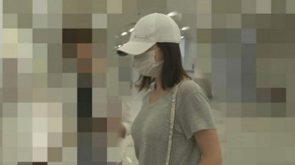 Bi Rain và Kim Tae Hee bị bắt gặp tại sân bay sau kỳ nghỉ dưỡng chung 3