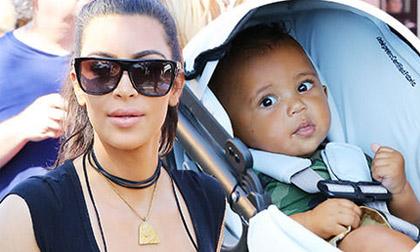 Cận cảnh khuôn mặt đáng yêu của con trai Kim Kardashian