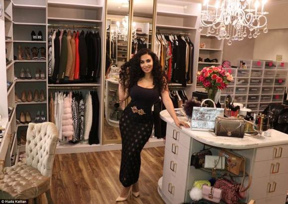 Ngắm phòng đồ sang chảng của Beauty Blogger nổi tiếng nhất Dubai 2