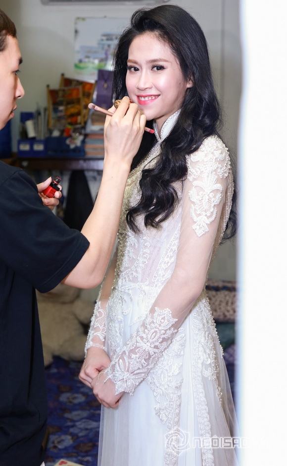 Hoa hậu Thu Vũ đính hôn 6