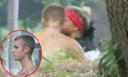 Justin Bieber hôn bạn gái mới đắm đuối mặc xích mích với Selena Gomez