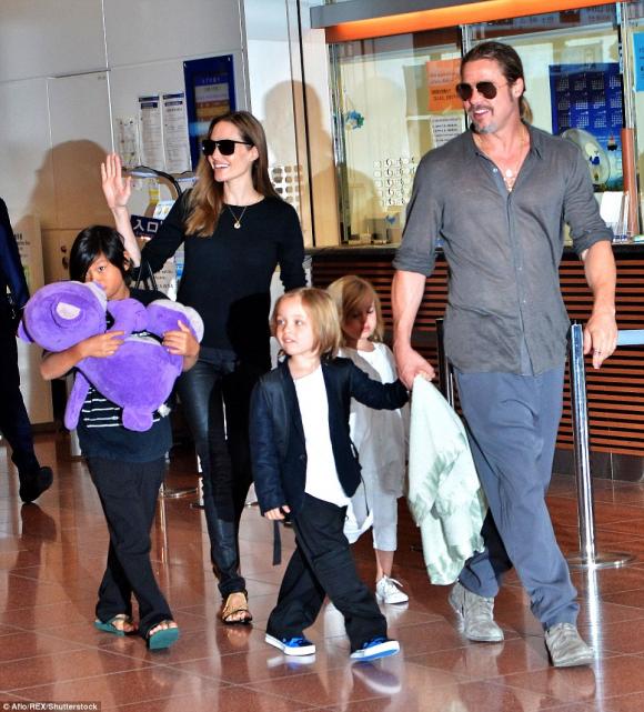 Angelina Jolie thuê nhà 2 tỷ/tháng để ở với các con trong lúc ly hôn Brad Pitt 0
