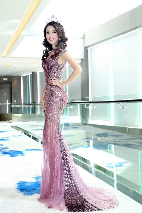 Hoa hậu Mỹ Linh đẹp không tỳ vết 8