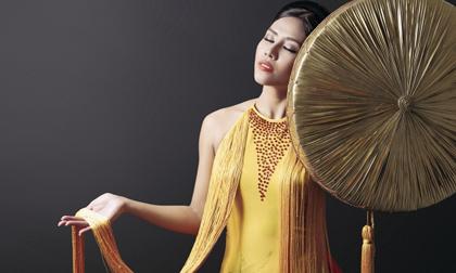 Bật mí trang phục dân tộc ấn tượng của Nguyễn Thị Loan tại Hoa hậu Hòa Bình Quốc tế