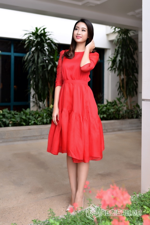 Hoa hậu Mỹ Linh váy đỏ nổi bật 7