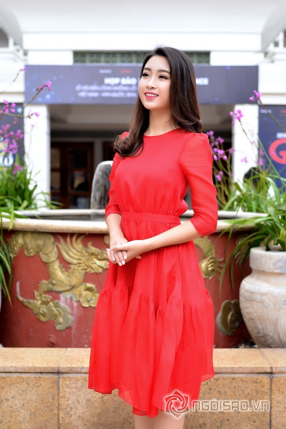 Hoa hậu Mỹ Linh váy đỏ nổi bật 6