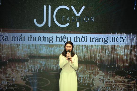 Mãn nhãn với BST The Women của JICY Fashion