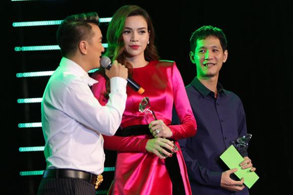Hồ Ngọc Hà đoạt 'giải thưởng đặc biệt' của Làn Sóng Xanh