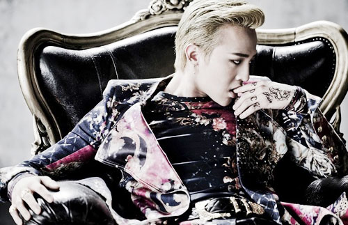 Soi biệt thự xa hoa G-Dragon tặng cha mẹ - 1