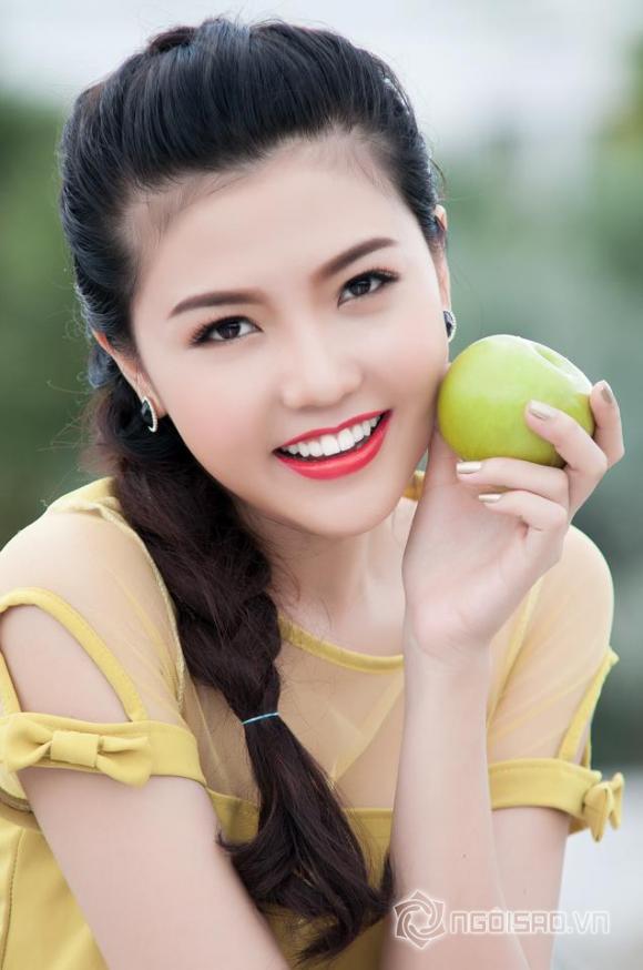 Chân dài 1,75m Sân khấu Điện ảnh từng muốn bỏ nghề vì quá áp lực