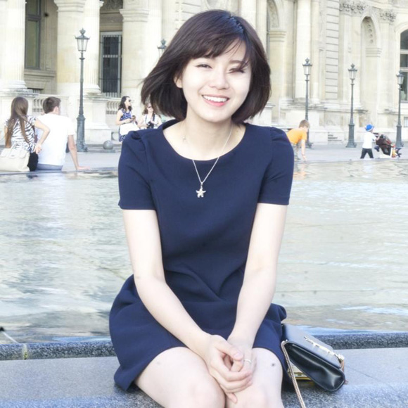 Cứng đờ 30s với vẻ đẹp của du học sinh Việt trên đất Pháp