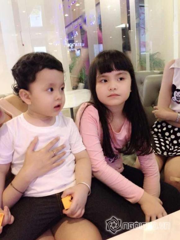 Con trai Trương Quỳnh Anh ngày càng đáng yêu không kém sao nhí Manson Con trai Trương Quỳnh Anh ngày càng đáng yêu không kém sao nhí Manson
