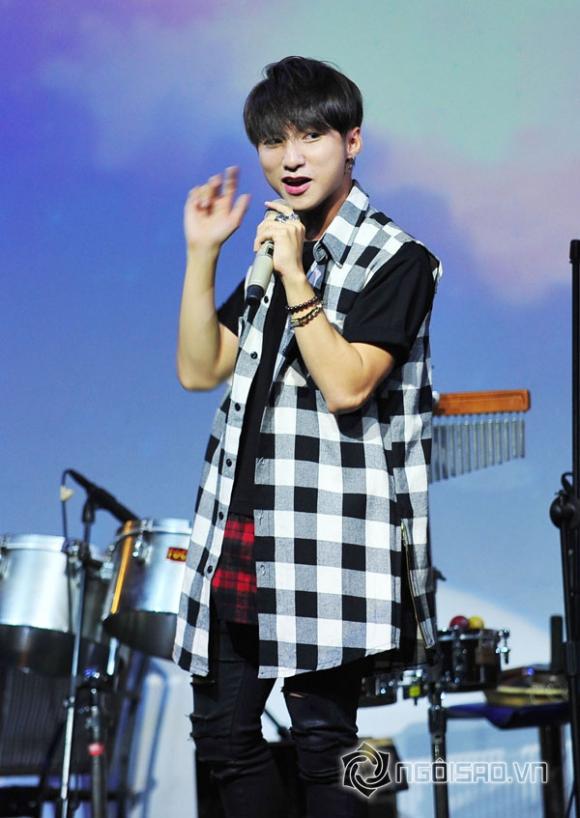 [Image: stung18814-3.stamp2.JPG]