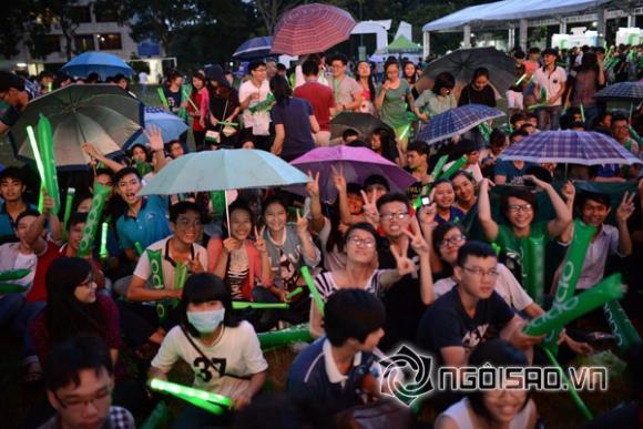 [Image: sontung36529814.stamp2.jpg]