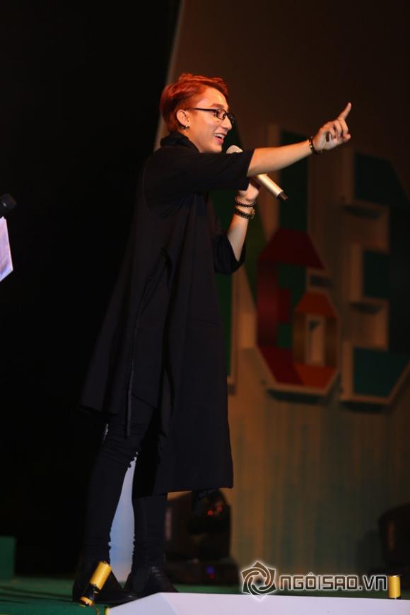 [Image: stung36529814-15.stamp2.jpg]