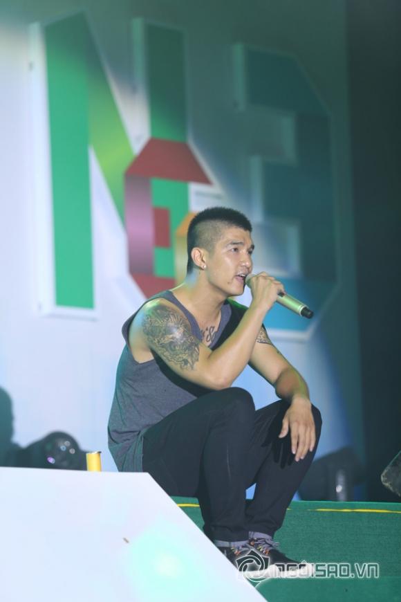 [Image: stung36529814-18.stamp2.jpg]