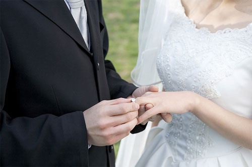 Tiễn em đi lấy chồng sau 7 năm mặn nồng Tiễn em đi lấy chồng sau 7 năm mặn nồng