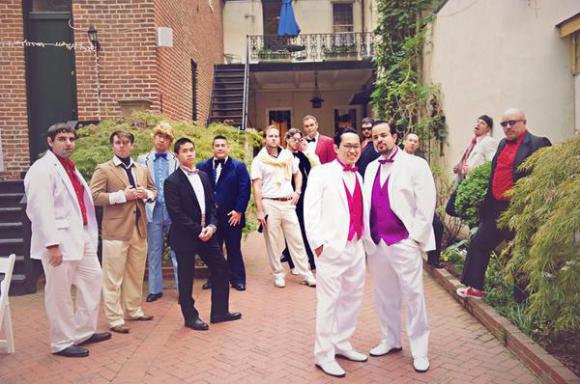 Mỹ Ảnh cưới của các cặp đồng tính ồ ạt chia sẻ trên Twitter